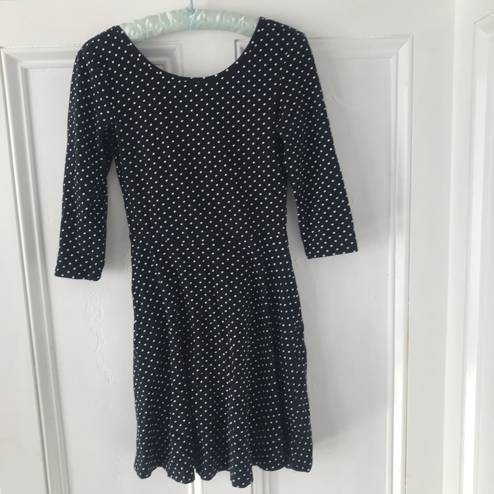 Cute black dress with white dots bow in back sz S